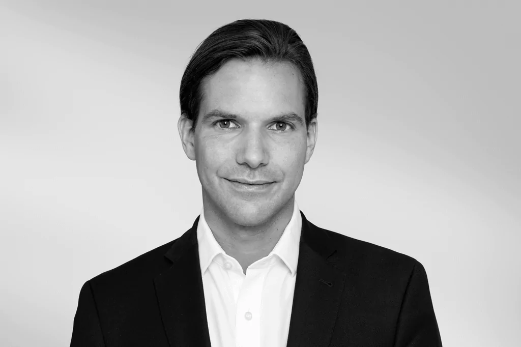 Ivor Kramer Director